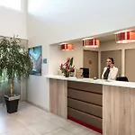 Quality Prestige Aparthotel