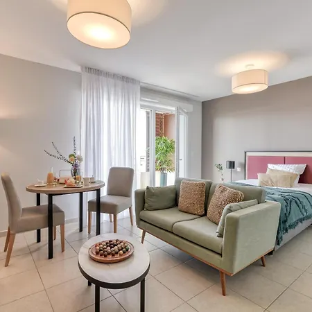 Zenitude Hotel-residences *