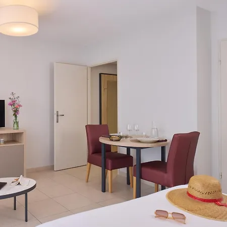 Zenitude Hotel-residences
