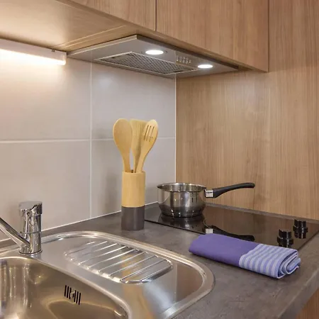 アパートホテル Quality Prestige 3*